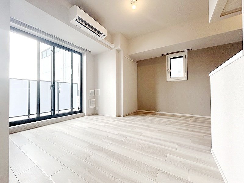 部屋探しは株式会社 タウンハウジング までお気軽にお問合せ下さい。
クレジットカード決済・首都圏を中心直営143店舗 仲介件数全国2位の豊富な実績!諸費用・審査等・何でもご相談下さい。