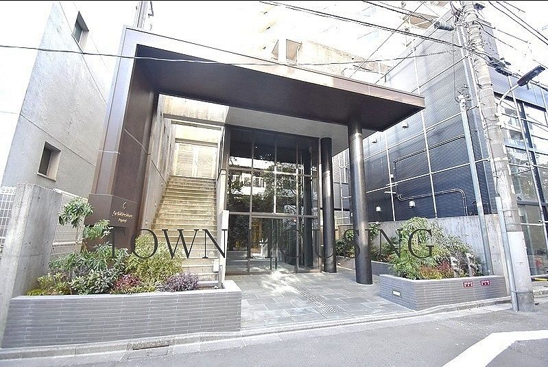 お問合せは(株)タウンハウジングレジデンス事業部 赤坂店・恵比寿店までお問合せ下さい。