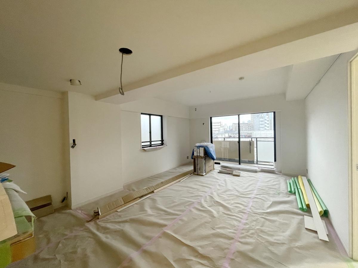 タウンハウジングレジデンス事業部 恵比寿店・赤坂店までお問合せ下さい。