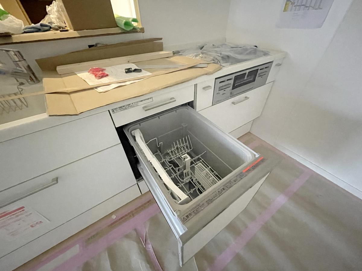 タウンハウジングレジデンス事業部 恵比寿店・赤坂店までお問合せ下さい。