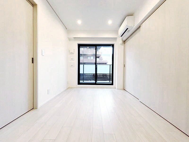 お部屋探しは株式会社 タウンハウジング までお気軽にお問合せ下さい。
クレジットカード決済・首都圏を中心直営143店舗 仲介件数全国2位の豊富な実績!諸費用・審査等・何でもご相談下さい。