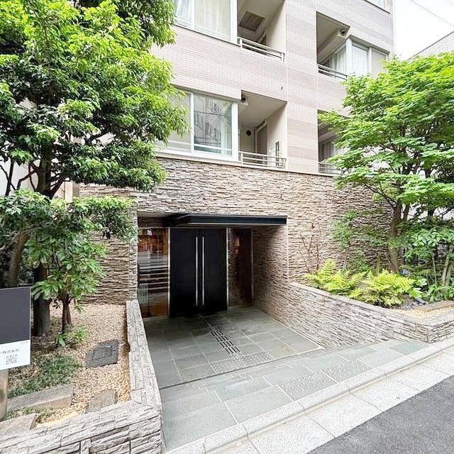 部屋探しは株式会社 タウンハウジング までお気軽にお問合せ下さい。
クレジットカード決済・首都圏を中心直営143店舗 仲介件数全国2位の豊富な実績!諸費用・審査等・何でもご相談下さい。