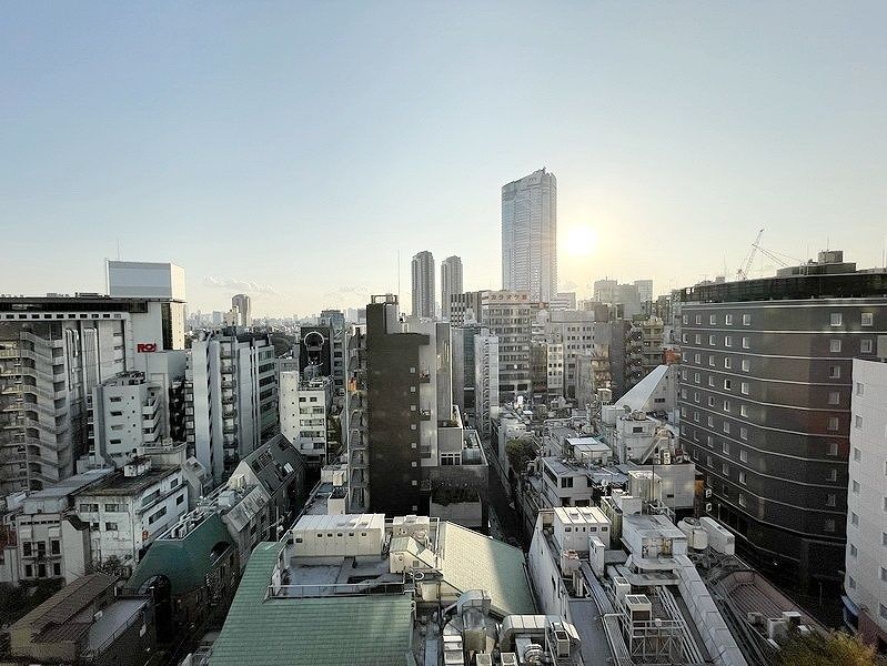 お問合せは(株)タウンハウジングレジデンス事業部 赤坂店・恵比寿店までお問合せ下さい。