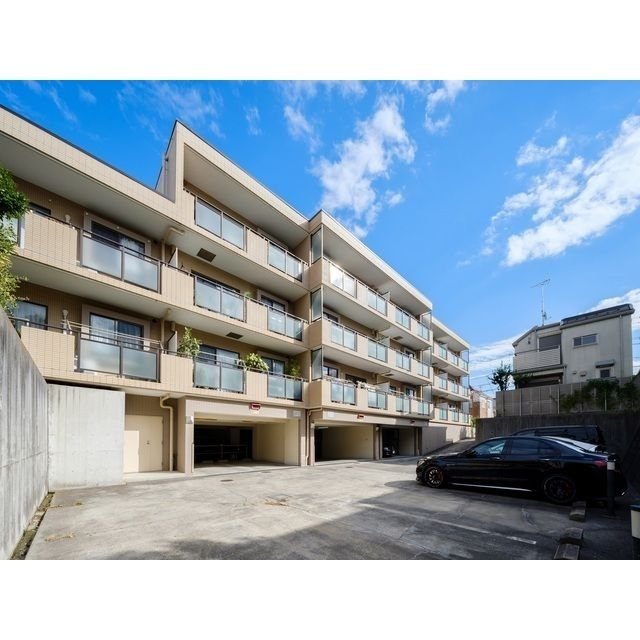 部屋探しは株式会社 タウンハウジング までお気軽にお問合せ下さい。
クレジットカード決済・首都圏を中心直営143店舗 仲介件数全国2位の豊富な実績!諸費用・審査等・何でもご相談下さい。