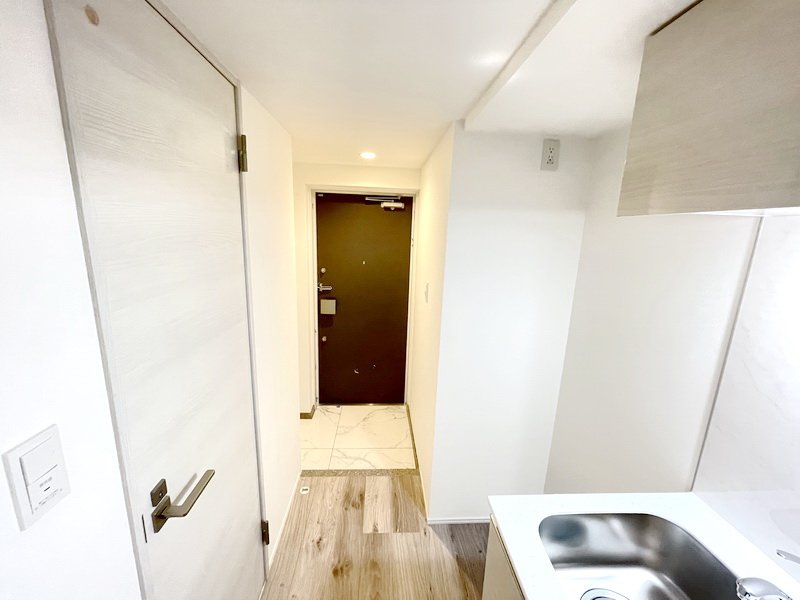 タウンハウジングレジデンス事業部 恵比寿店・赤坂店までお問合せ下さい。