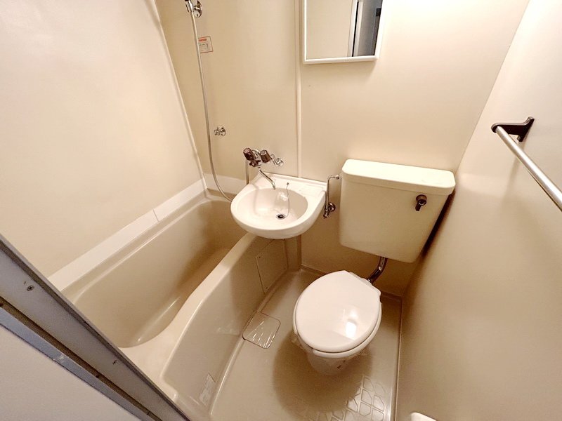 部屋探しは株式会社 タウンハウジング までお気軽にお問合せ下さい。
クレジットカード決済・首都圏を中心直営143店舗 仲介件数全国2位の豊富な実績!諸費用・審査等・何でもご相談下さい。