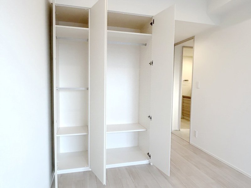 お部屋探しは株式会社 タウンハウジング までお気軽にお問合せ下さい。
クレジットカード決済・首都圏を中心直営143店舗 仲介件数全国2位の豊富な実績!諸費用・審査等・何でもご相談下さい。