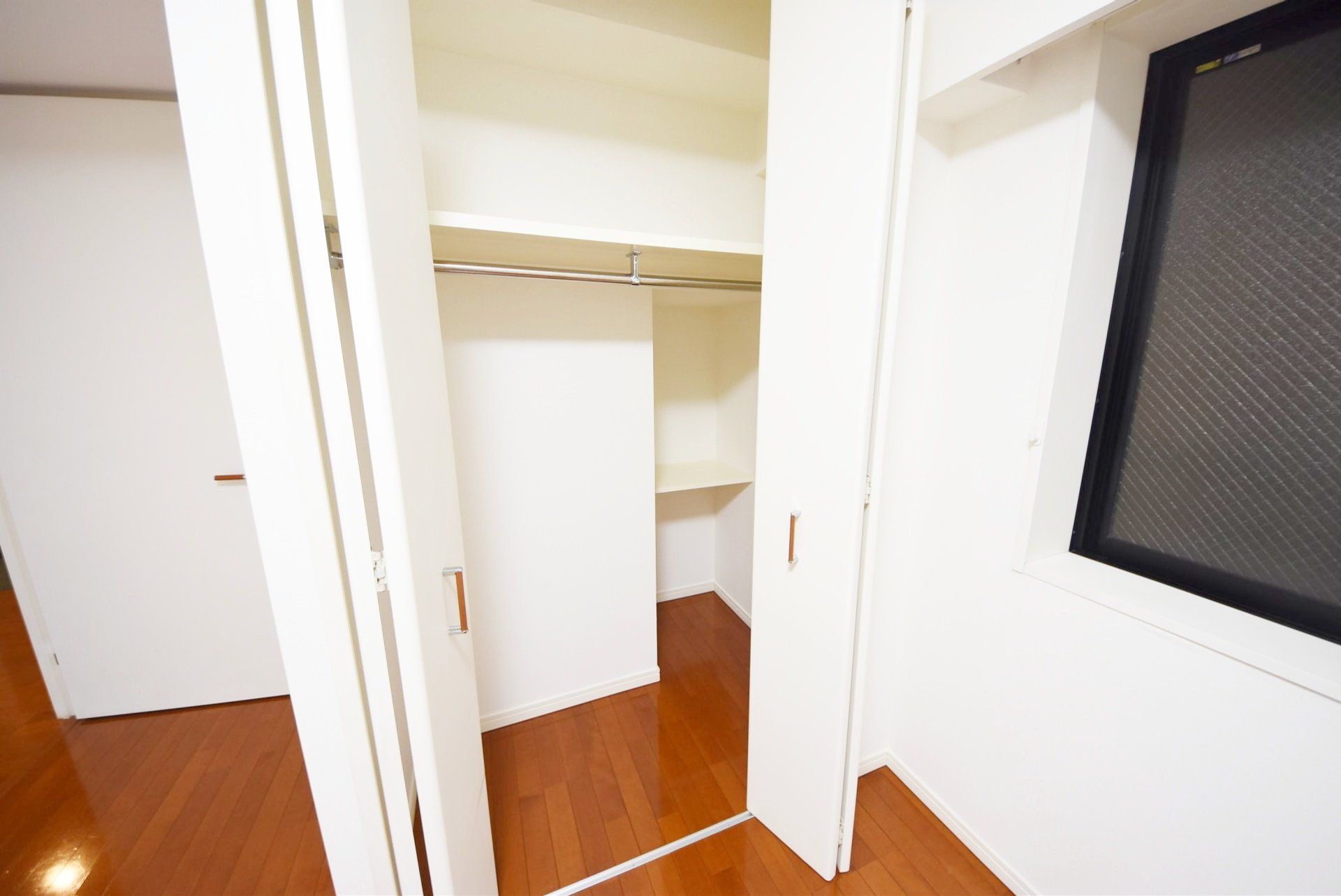 お問合せは(株)タウンハウジングレジデンス事業部【03-5563-9055】までお気軽にお問合せ下さい。