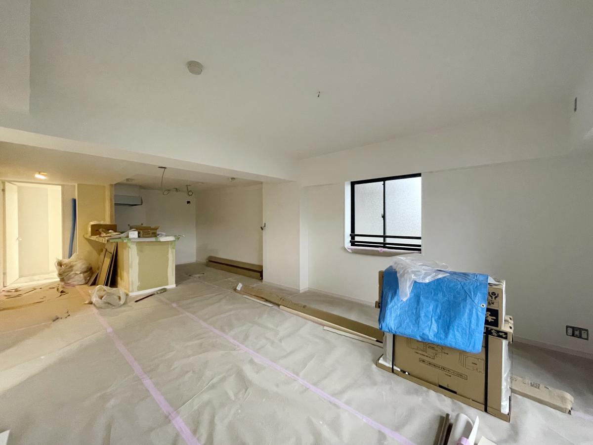 タウンハウジングレジデンス事業部 恵比寿店・赤坂店までお問合せ下さい。