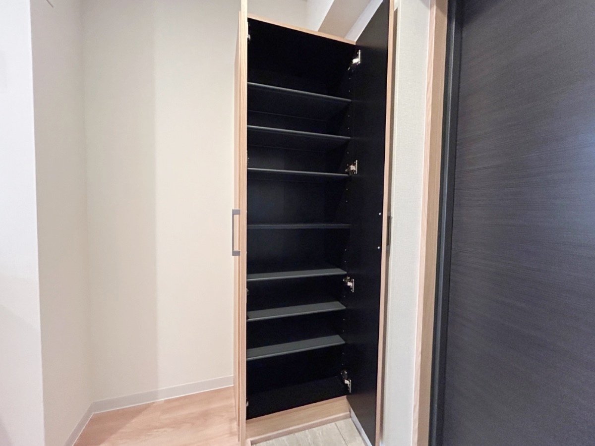 お部屋探しは株式会社 タウンハウジング までお気軽にお問合せ下さい。
クレジットカード決済・首都圏を中心直営143店舗 仲介件数全国2位の豊富な実績!諸費用・審査等・何でもご相談下さい。