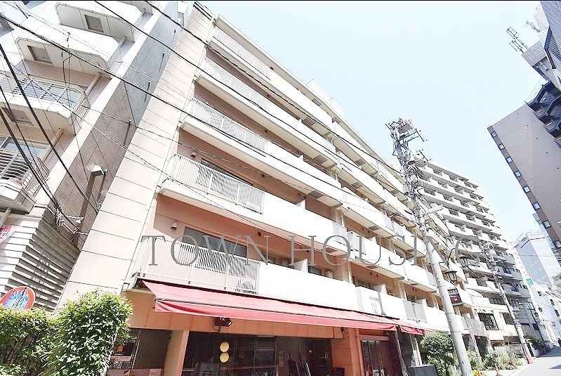 お部屋探しは株式会社 タウンハウジング までお気軽にお問合せ下さい。
クレジットカード決済・首都圏を中心直営143店舗 仲介件数全国2位の豊富な実績!諸費用・審査等・何でもご相談下さい。