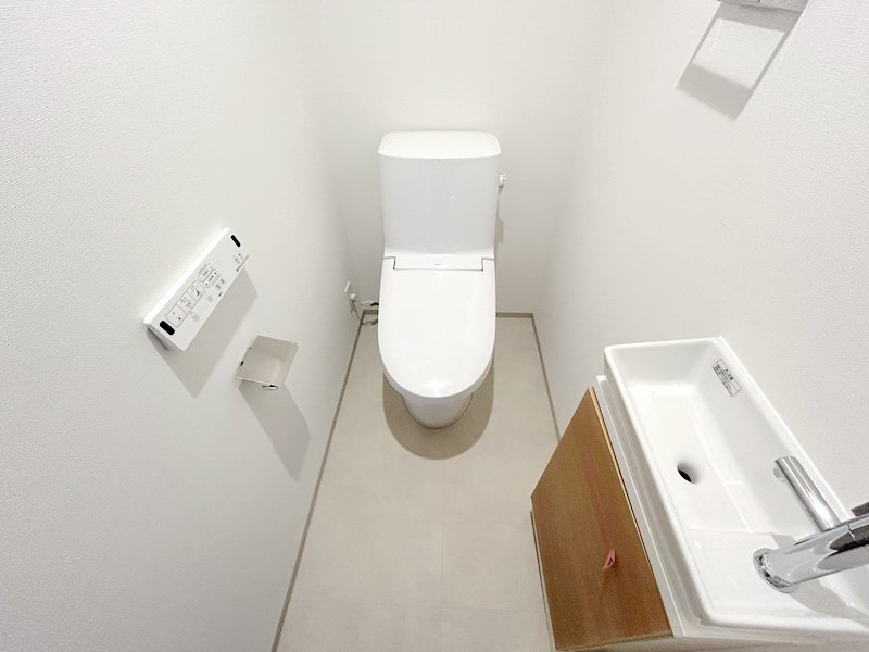 部屋探しは株式会社 タウンハウジング までお気軽にお問合せ下さい。
クレジットカード決済・首都圏を中心直営143店舗 仲介件数全国2位の豊富な実績!諸費用・審査等・何でもご相談下さい。