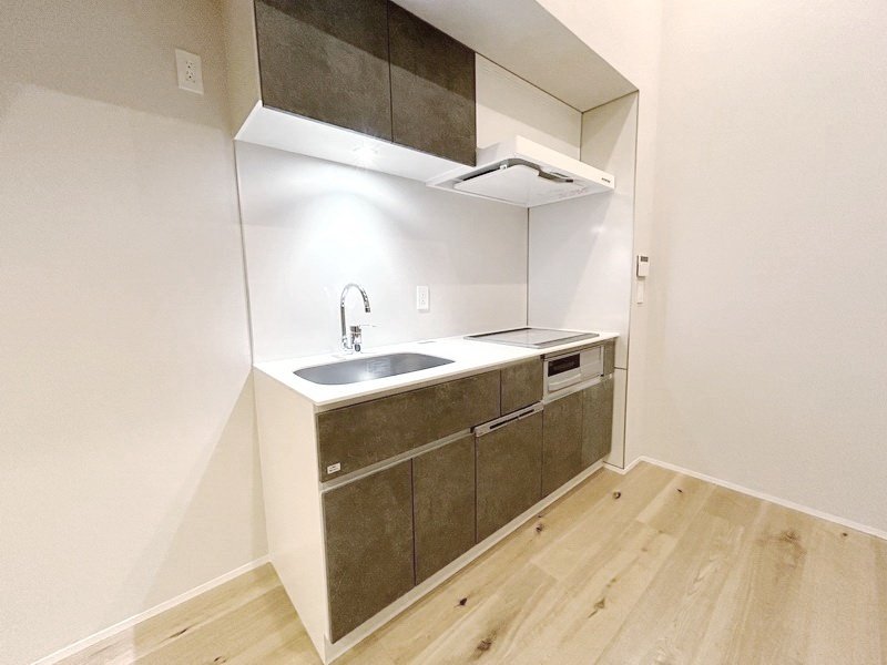 お部屋探しは株式会社 タウンハウジング までお気軽にお問合せ下さい。
クレジットカード決済・首都圏を中心直営143店舗 仲介件数全国2位の豊富な実績!諸費用・審査等・何でもご相談下さい。