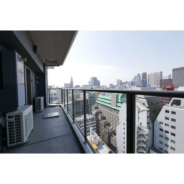 お部屋探しは株式会社 タウンハウジング までお気軽にお問合せ下さい。
クレジットカード決済・首都圏を中心直営143店舗 仲介件数全国2位の豊富な実績!諸費用・審査等・何でもご相談下さい。