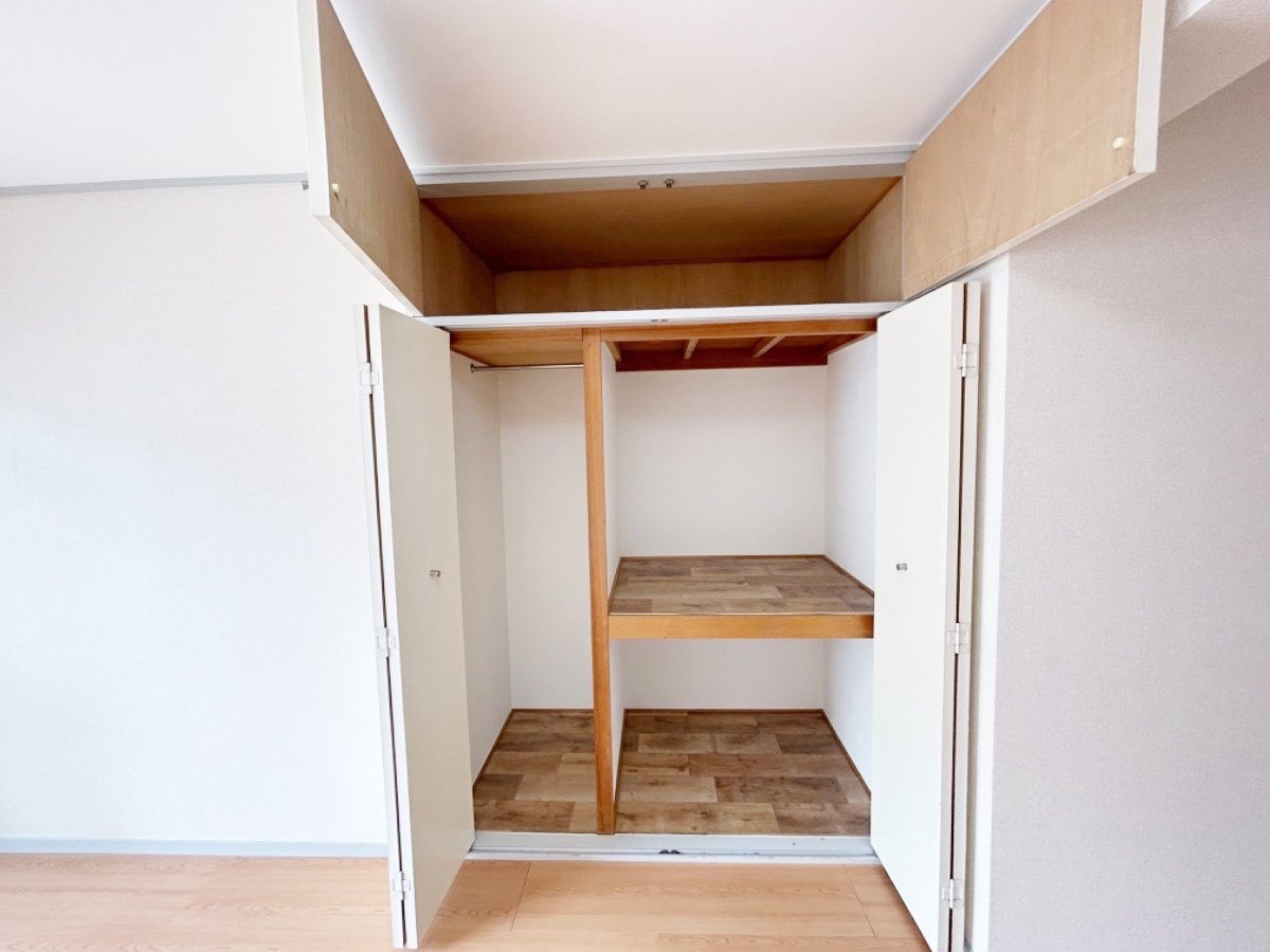 お部屋探しは株式会社 タウンハウジング までお気軽にお問合せ下さい。
クレジットカード決済・首都圏を中心直営143店舗 仲介件数全国2位の豊富な実績!諸費用・審査等・何でもご相談下さい。