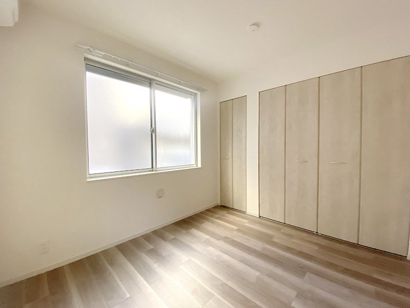 お部屋探しは株式会社 タウンハウジング までお気軽にお問合せ下さい。
クレジットカード決済・首都圏を中心直営143店舗 仲介件数全国2位の豊富な実績!諸費用・審査等・何でもご相談下さい。