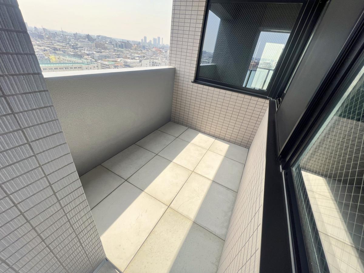 お部屋探しは株式会社 タウンハウジング までお気軽にお問合せ下さい。
クレジットカード決済・首都圏を中心直営143店舗 仲介件数全国2位の豊富な実績!諸費用・審査等・何でもご相談下さい。