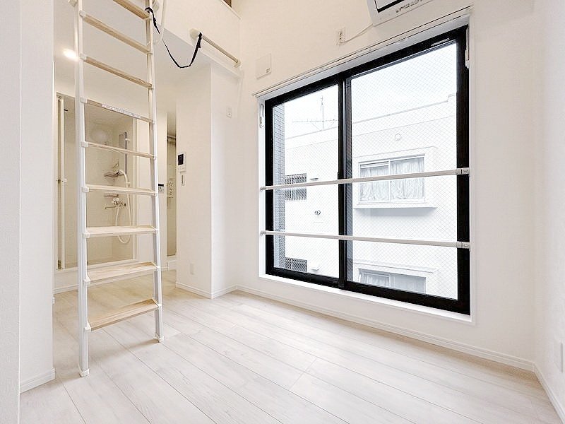 部屋探しは株式会社 タウンハウジング までお気軽にお問合せ下さい。
クレジットカード決済・首都圏を中心直営143店舗 仲介件数全国2位の豊富な実績!諸費用・審査等・何でもご相談下さい。