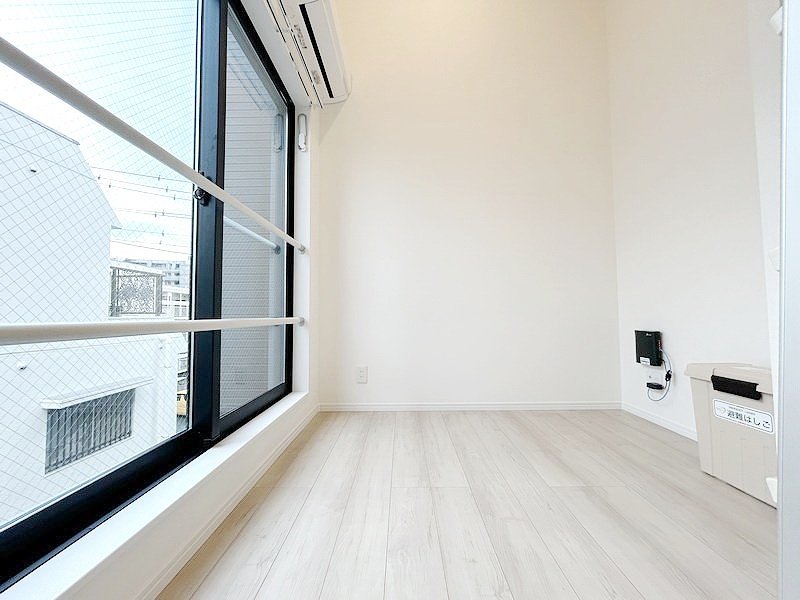 部屋探しは株式会社 タウンハウジング までお気軽にお問合せ下さい。
クレジットカード決済・首都圏を中心直営143店舗 仲介件数全国2位の豊富な実績!諸費用・審査等・何でもご相談下さい。