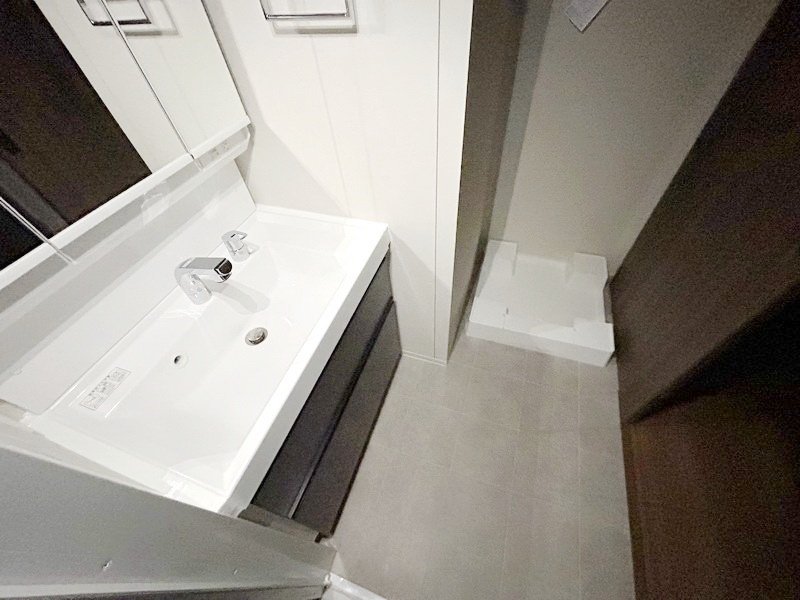 お部屋探しは株式会社 タウンハウジング までお気軽にお問合せ下さい。
クレジットカード決済・首都圏を中心直営143店舗 仲介件数全国2位の豊富な実績!諸費用・審査等・何でもご相談下さい。