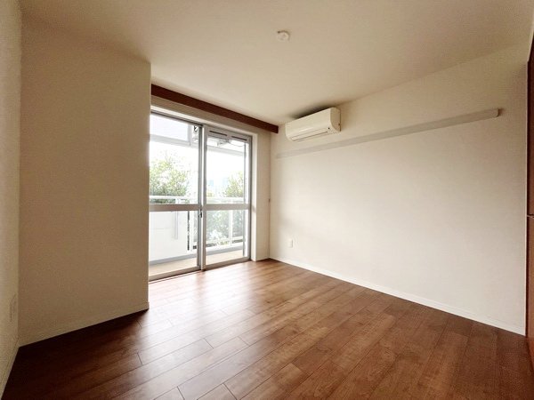 お問合せは(株)タウンハウジングレジデンス事業部【03-5563-9055】までお気軽にお問合せ下さい。