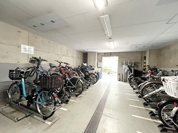 お問合せは(株)タウンハウジングレジデンス事業部【03-5563-9055】までお気軽にお問合せ下さい。