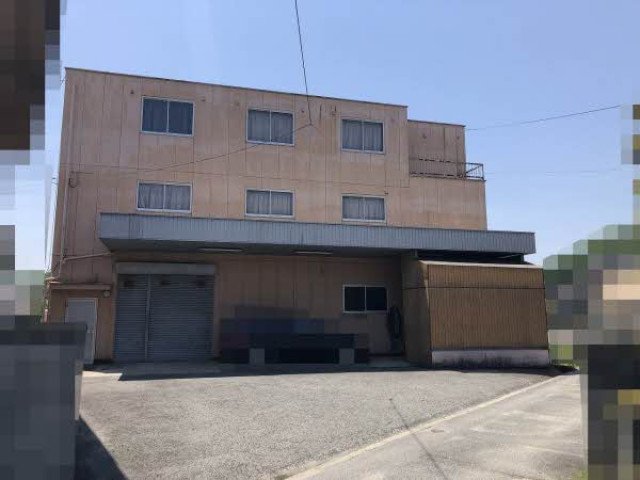 前面道路含む外観