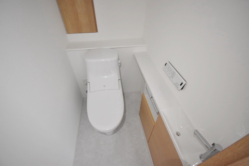 お部屋探しは株式会社 タウンハウジング までお気軽にお問合せ下さい。
クレジットカード決済・首都圏を中心直営143店舗 仲介件数全国2位の豊富な実績!諸費用・審査等・何でもご相談下さい。