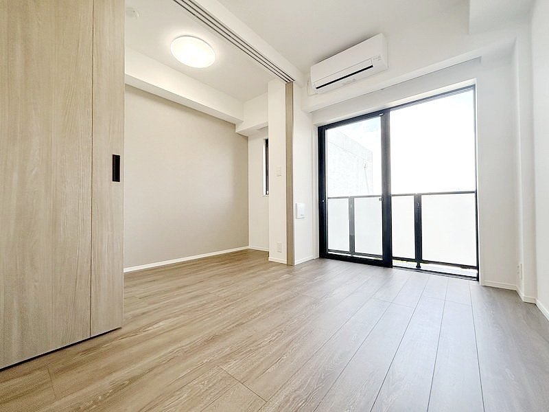 お部屋探しは株式会社 タウンハウジング までお気軽にお問合せ下さい。
クレジットカード決済・首都圏を中心直営143店舗 仲介件数全国2位の豊富な実績!諸費用・審査等・何でもご相談下さい。