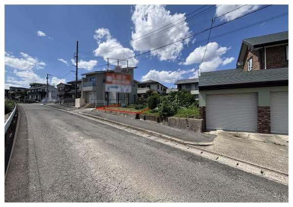 前面道路含む外観