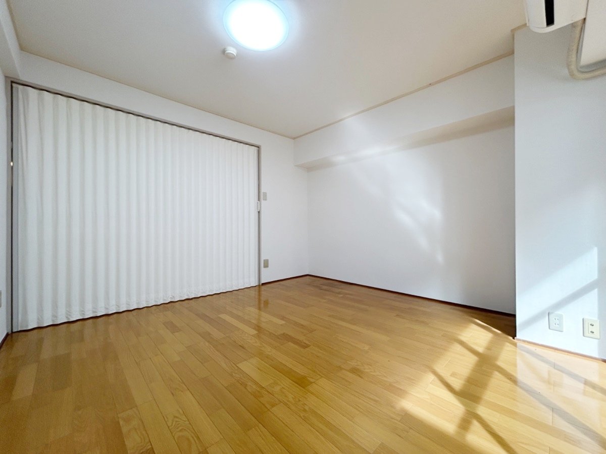 お部屋探しは株式会社 タウンハウジング までお気軽にお問合せ下さい。
クレジットカード決済・首都圏を中心直営143店舗 仲介件数全国2位の豊富な実績!諸費用・審査等・何でもご相談下さい。