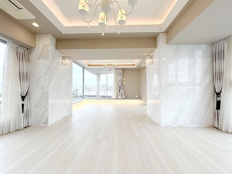 部屋探しは株式会社 タウンハウジング までお気軽にお問合せ下さい。
クレジットカード決済・首都圏を中心直営143店舗 仲介件数全国2位の豊富な実績!諸費用・審査等・何でもご相談下さい。