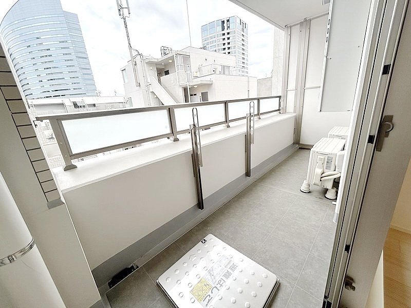 お部屋探しは株式会社 タウンハウジング までお気軽にお問合せ下さい。
クレジットカード決済・首都圏を中心直営143店舗 仲介件数全国2位の豊富な実績!諸費用・審査等・何でもご相談下さい。