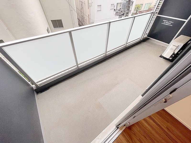 お部屋探しは株式会社 タウンハウジング までお気軽にお問合せ下さい。
クレジットカード決済・首都圏を中心直営143店舗 仲介件数全国2位の豊富な実績!諸費用・審査等・何でもご相談下さい。