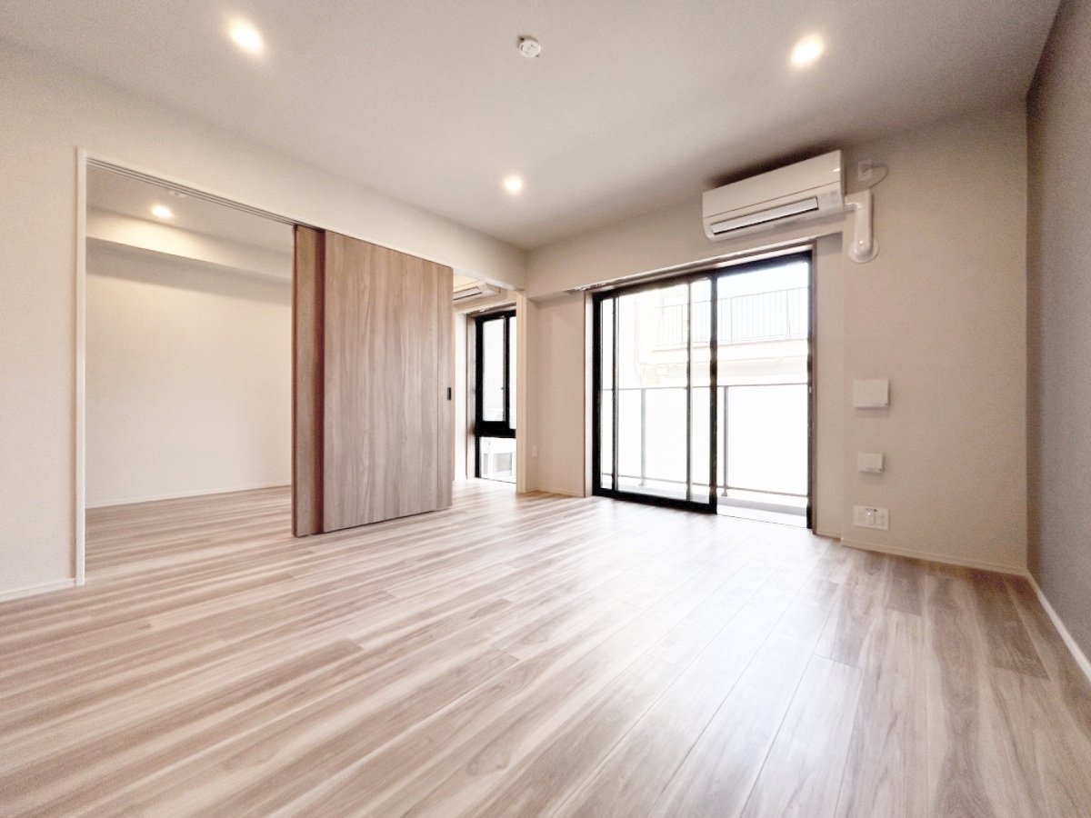 お部屋探しは株式会社 タウンハウジング までお気軽にお問合せ下さい。
クレジットカード決済・首都圏を中心直営143店舗 仲介件数全国2位の豊富な実績!諸費用・審査等・何でもご相談下さい。