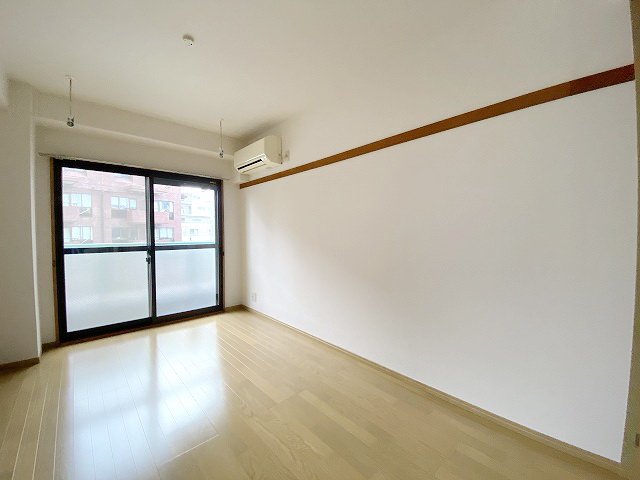 お部屋探しは株式会社 タウンハウジング までお気軽にお問合せ下さい。
クレジットカード決済・首都圏を中心直営143店舗 仲介件数全国2位の豊富な実績!諸費用・審査等・何でもご相談下さい。