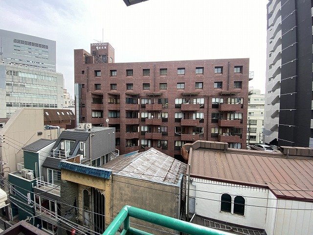 お部屋探しは株式会社 タウンハウジング までお気軽にお問合せ下さい。
クレジットカード決済・首都圏を中心直営143店舗 仲介件数全国2位の豊富な実績!諸費用・審査等・何でもご相談下さい。