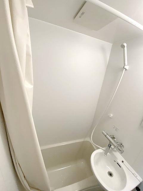 お部屋探しは株式会社 タウンハウジング までお気軽にお問合せ下さい。
クレジットカード決済・首都圏を中心直営143店舗 仲介件数全国2位の豊富な実績!諸費用・審査等・何でもご相談下さい。