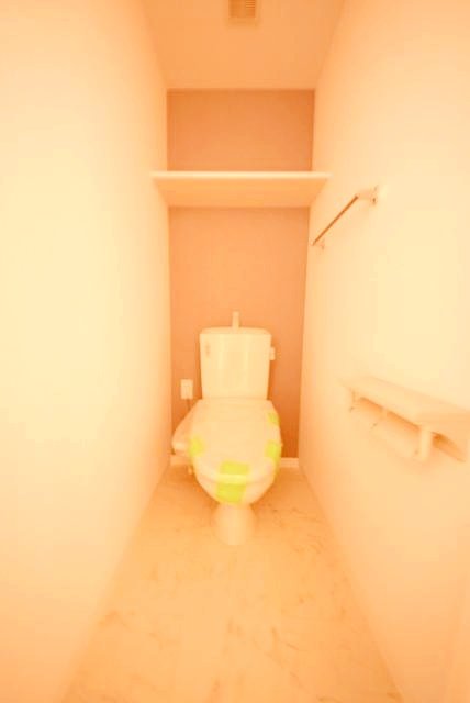 お部屋探しは株式会社 タウンハウジング までお気軽にお問合せ下さい。
クレジットカード決済・首都圏を中心直営143店舗 仲介件数全国2位の豊富な実績!諸費用・審査等・何でもご相談下さい。