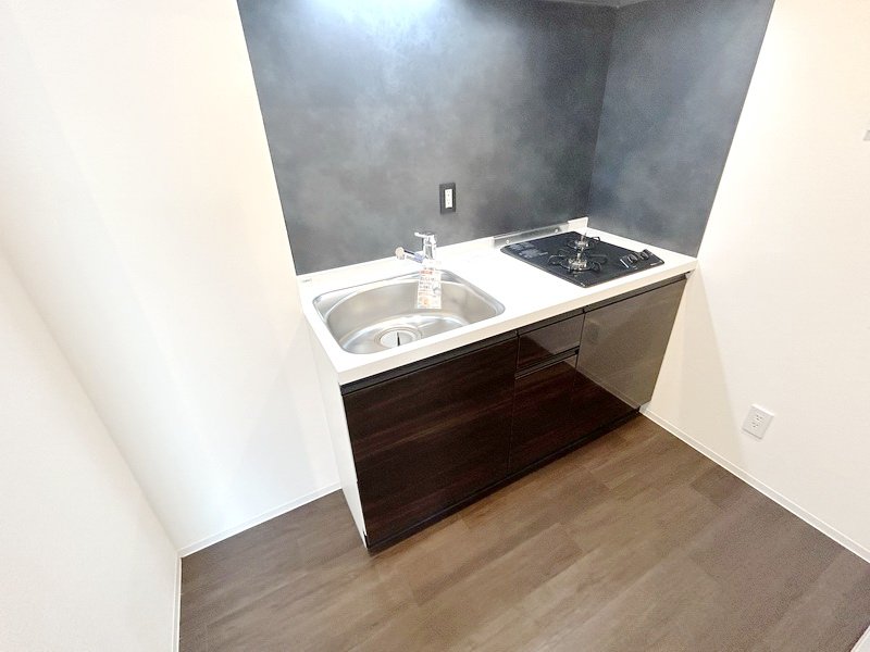 お部屋探しは株式会社 タウンハウジング までお気軽にお問合せ下さい。
クレジットカード決済・首都圏を中心直営143店舗 仲介件数全国2位の豊富な実績!諸費用・審査等・何でもご相談下さい。