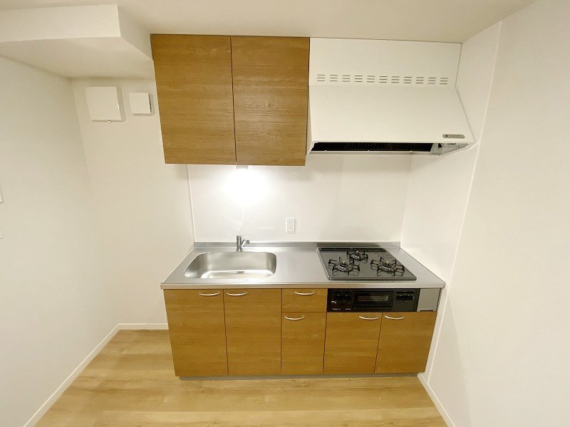 お部屋探しは株式会社 タウンハウジング までお気軽にお問合せ下さい。
クレジットカード決済・首都圏を中心直営143店舗 仲介件数全国2位の豊富な実績!諸費用・審査等・何でもご相談下さい。