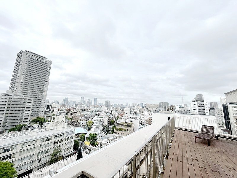 お部屋探しは株式会社 タウンハウジング までお気軽にお問合せ下さい。
クレジットカード決済・首都圏を中心直営143店舗 仲介件数全国2位の豊富な実績!諸費用・審査等・何でもご相談下さい。