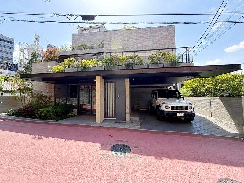 部屋探しは株式会社 タウンハウジング までお気軽にお問合せ下さい。
クレジットカード決済・首都圏を中心直営143店舗 仲介件数全国2位の豊富な実績!諸費用・審査等・何でもご相談下さい。