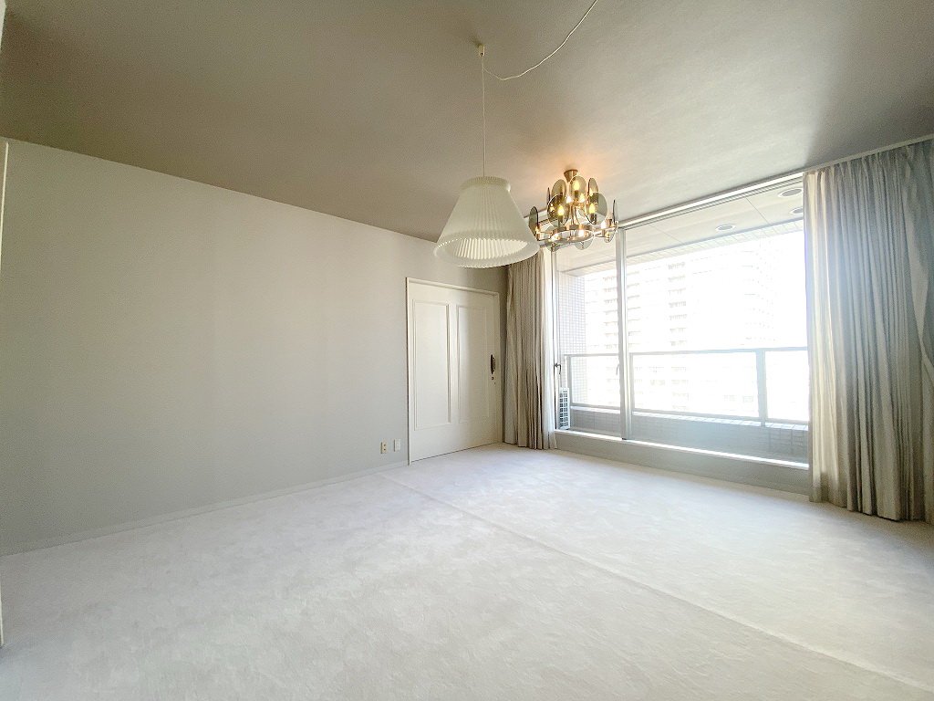 お問合せは(株)タウンハウジングレジデンス事業部【03-5563-9055】までお気軽にお問合せ下さい。