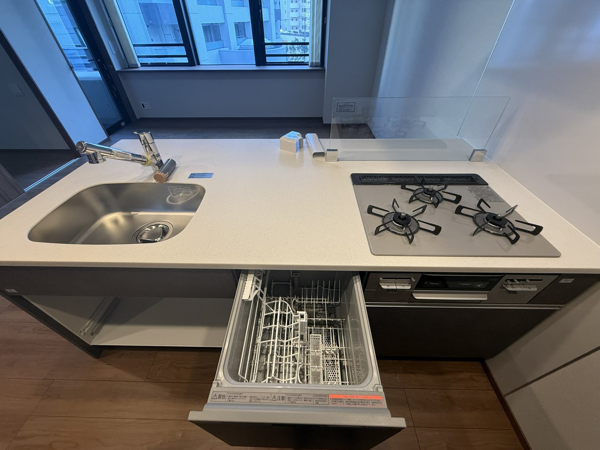 お部屋探しは株式会社 タウンハウジング までお気軽にお問合せ下さい。
クレジットカード決済・首都圏を中心直営143店舗 仲介件数全国2位の豊富な実績!諸費用・審査等・何でもご相談下さい。