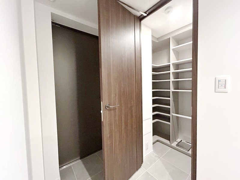 お部屋探しは株式会社 タウンハウジング までお気軽にお問合せ下さい。
クレジットカード決済・首都圏を中心直営143店舗 仲介件数全国2位の豊富な実績!諸費用・審査等・何でもご相談下さい。