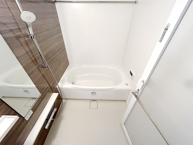 お部屋探しは株式会社 タウンハウジング までお気軽にお問合せ下さい。
クレジットカード決済・首都圏を中心直営143店舗 仲介件数全国2位の豊富な実績!諸費用・審査等・何でもご相談下さい。