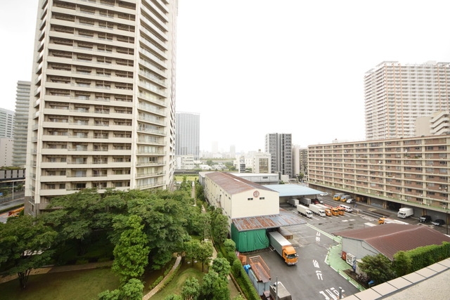 お部屋探しは株式会社 タウンハウジング までお気軽にお問合せ下さい。
クレジットカード決済・首都圏を中心直営143店舗 仲介件数全国2位の豊富な実績!諸費用・審査等・何でもご相談下さい。