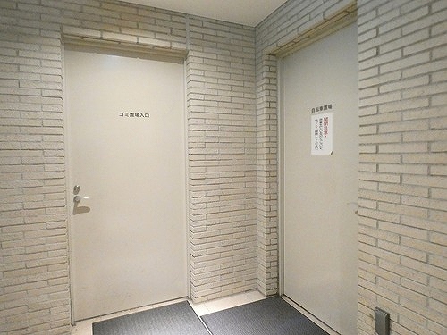 お部屋探しは株式会社 タウンハウジング までお気軽にお問合せ下さい。
クレジットカード決済・首都圏を中心直営143店舗 仲介件数全国2位の豊富な実績!諸費用・審査等・何でもご相談下さい。