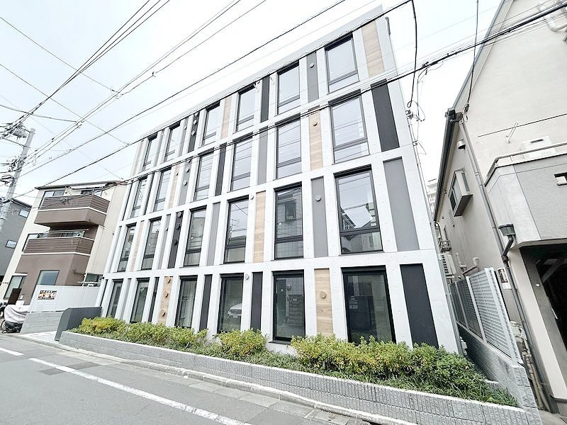 お部屋探しは株式会社 タウンハウジング までお気軽にお問合せ下さい。
クレジットカード決済・首都圏を中心直営143店舗 仲介件数全国2位の豊富な実績!諸費用・審査等・何でもご相談下さい。